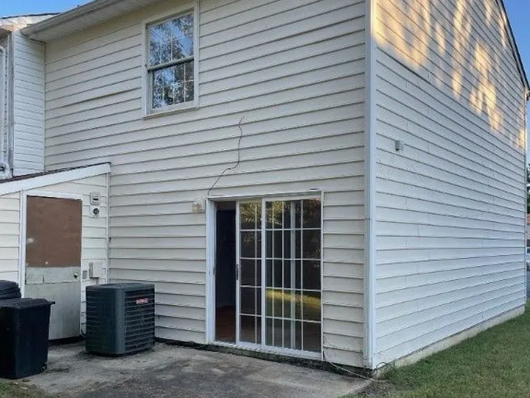 222 Knightsmanor Ct — Photo 18