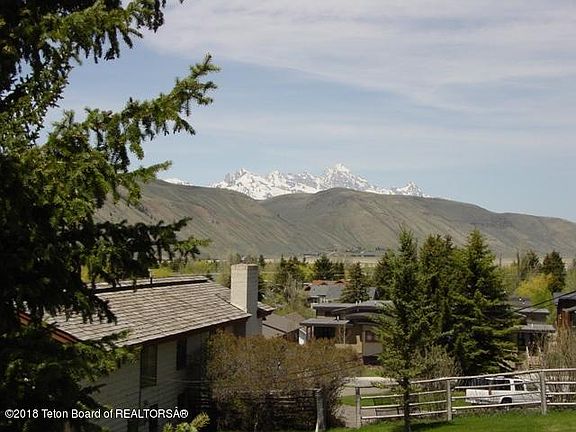 4th image of 540 Cache Creek Dr