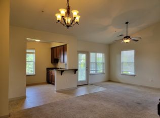 1959 Shady Oak Dr, Mount Joy, PA 17552