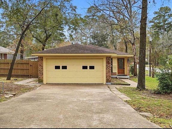 3rd image of 20 Moon Valley Ct