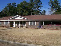 1st image of 1620 Karen Cir