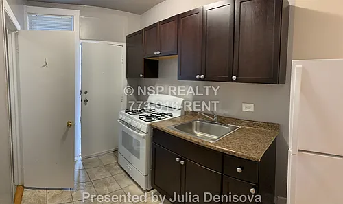 5662 N Ridge Ave #L Photo 1