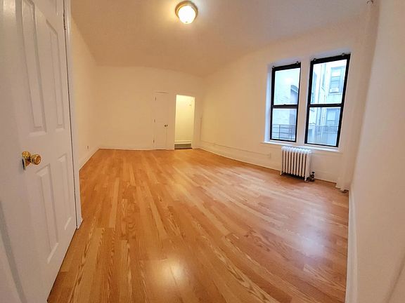 3rd image of 198-39 32nd Ave #B9
