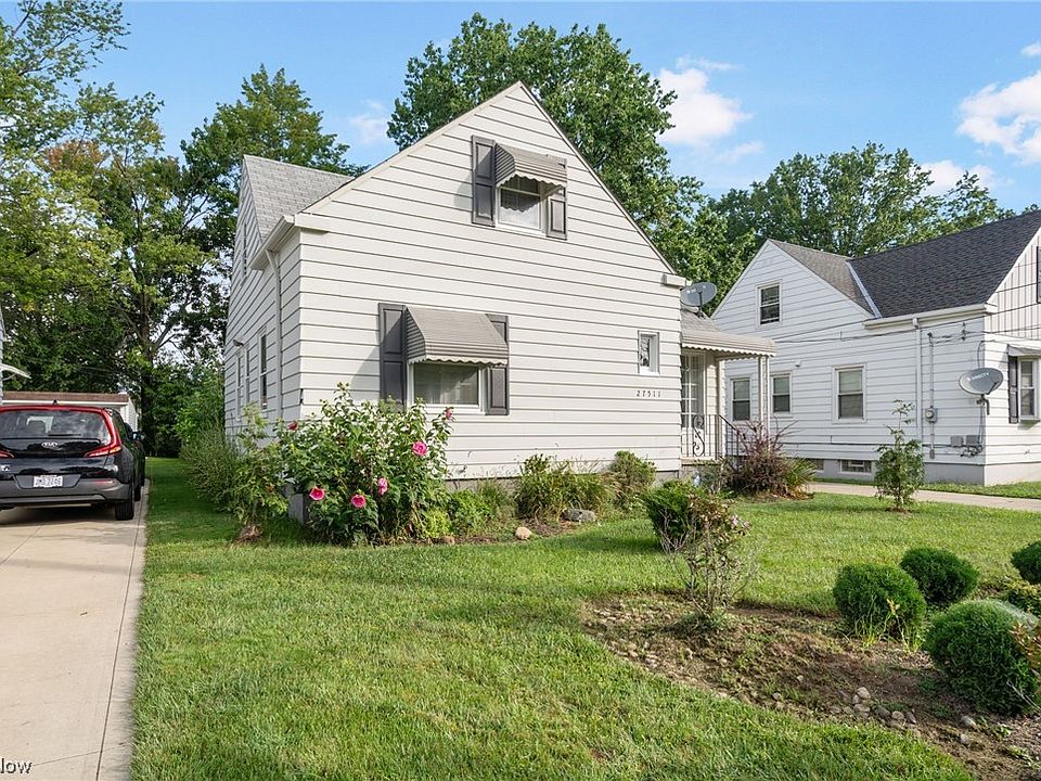 1st image of 27511 Forestview Ave