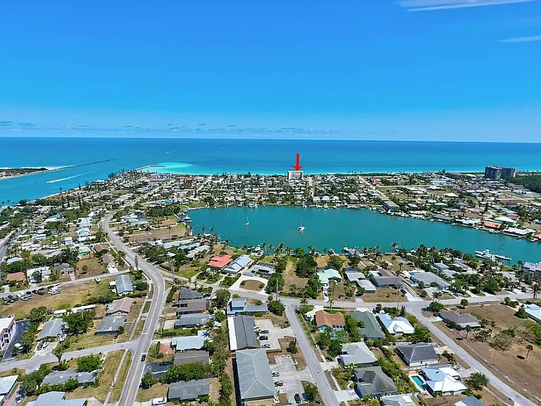 355 S Ocean Dr #807 — Photo 4