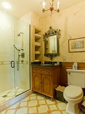 Sold by Sotheby's International Realty | media 17