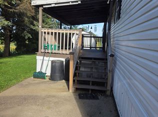 138 Sechan Dr, Portersville, PA 16051