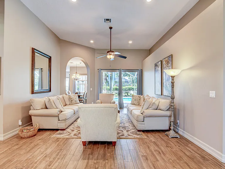 21707 Abington Ct — Photo 26