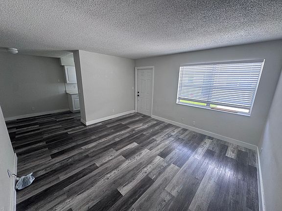 4th image of 1886 41st Ave Unit 3