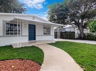 560 NW 100th Ter, Miami, FL 33150