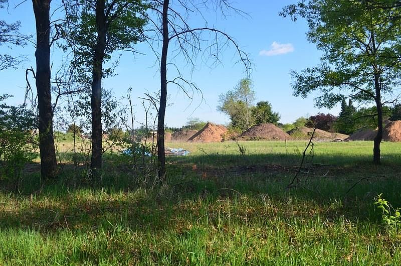 2nd image of Carols Ln Lot 08