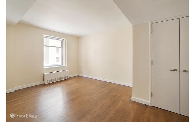 Rented by Douglas Elliman | media 9