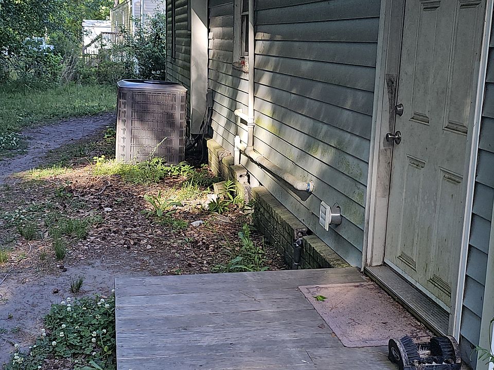 1st image of 495 Annie Village Rd