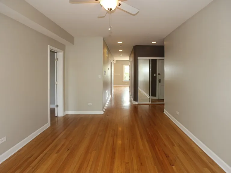 5208 N Sawyer Ave #2 — Photo 11