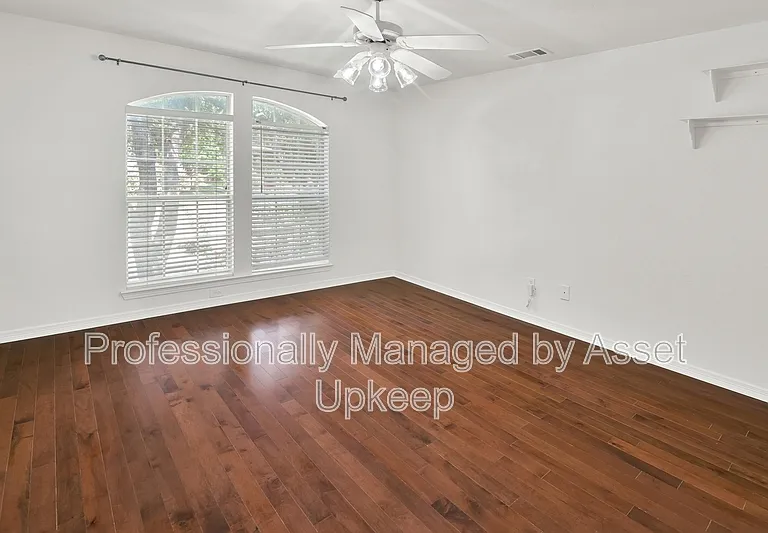 18528 Vista Del Sol — Photo 29