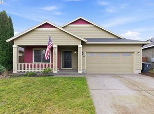 2726 Nina Pl, Hubbard, OR 97032