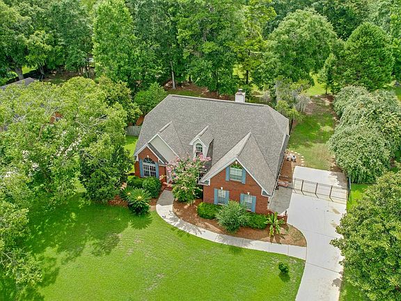 3rd image of 6272 Blackfox Way