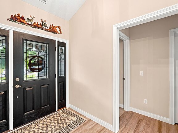 3rd image of 7683 Haven Blvd