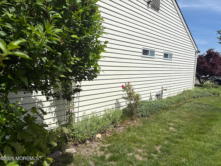21 Newbury Row — Photo 7