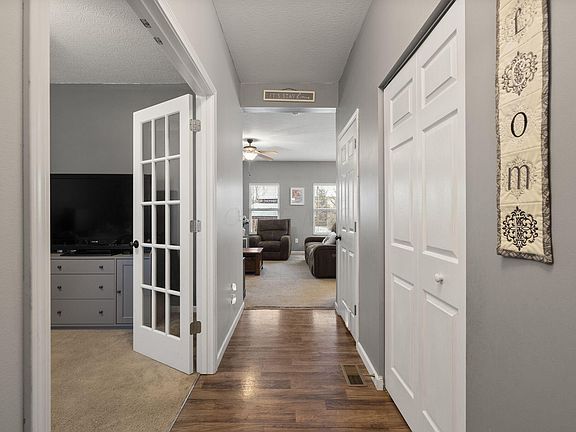 4th image of 1413 Hoovler Way