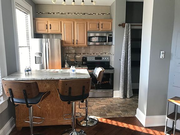 3rd image of 1822 15th St NW APT 201