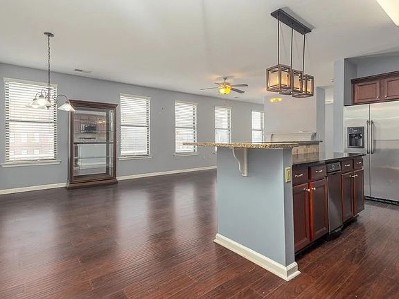 5th image of 721 Litty Ct APT 201