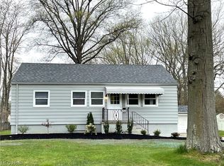 2530 Dover Center Rd, Westlake, OH 44145