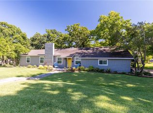 513 W Simmons St, Weatherford, TX 76086