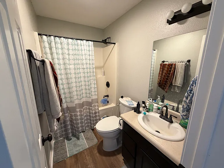 3405 SW Victoria Pl #1 — Photo 14