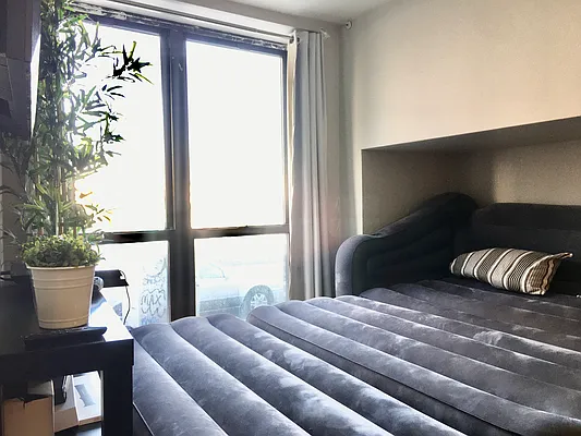 Rented by City Vista Inc | media 44