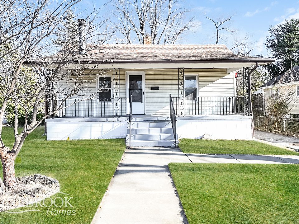 1st image of 2202 Gaebler Ave