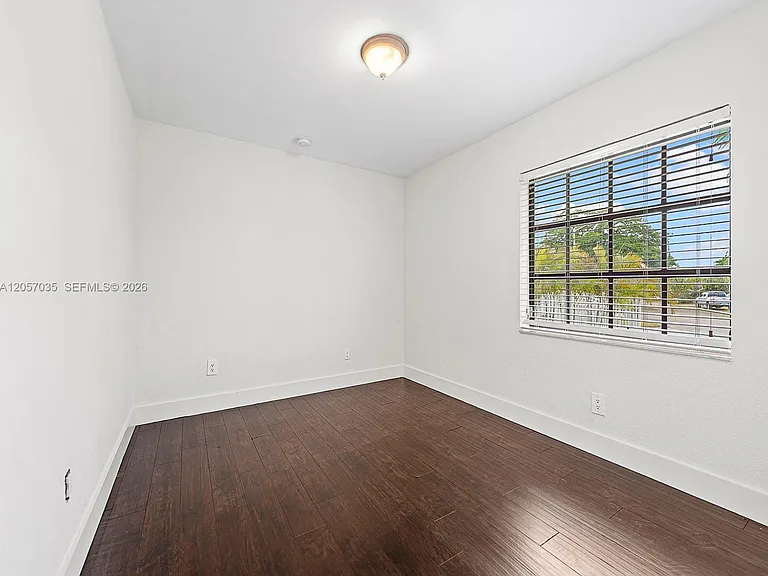 16321 SW 96th Ave — Photo 18