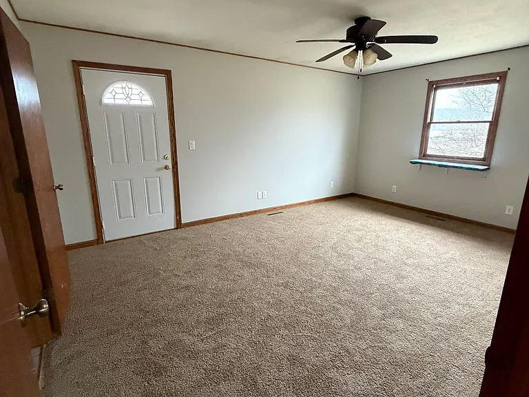 160 Pettyville Rd — Photo 15