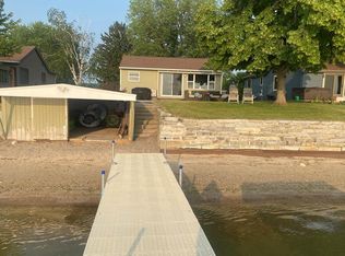 615 Arrowhead Beach Rd, Luxemburg, WI 54217