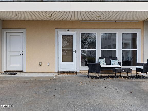 3rd image of 548 W Beach Blvd APT 144