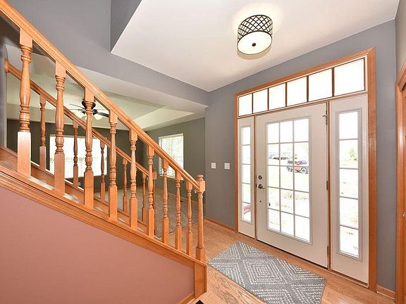 3rd image of 505 Acacia DRIVE