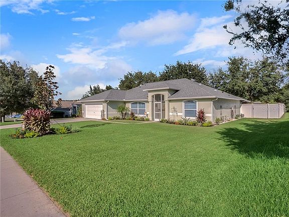 3rd image of 1129 Hill Mount Dr