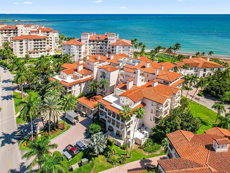19216 Fisher Island Dr #19216 — Photo 44