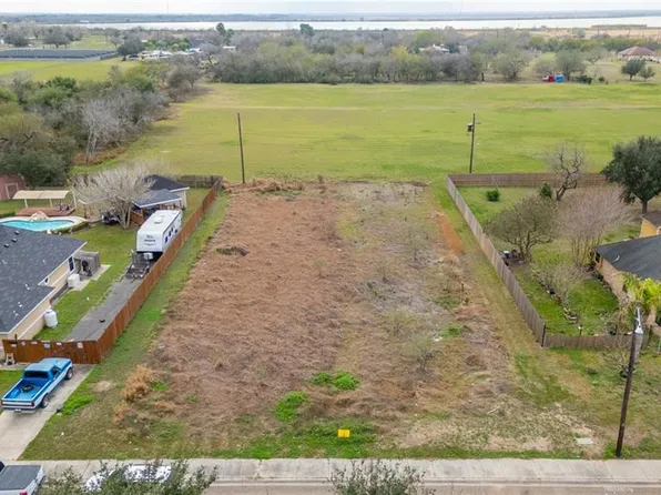 0 Mustang, La Feria, TX 78559