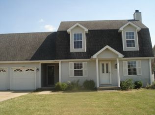 498 Water Tower Rd N, Manteno, IL 60950