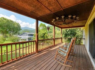 41 Clover Pl, Waynesville, NC 28785