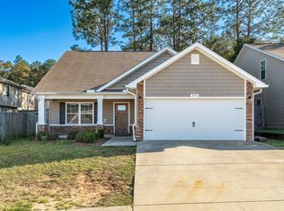203 Wainwright Dr, Crestview, FL 32539