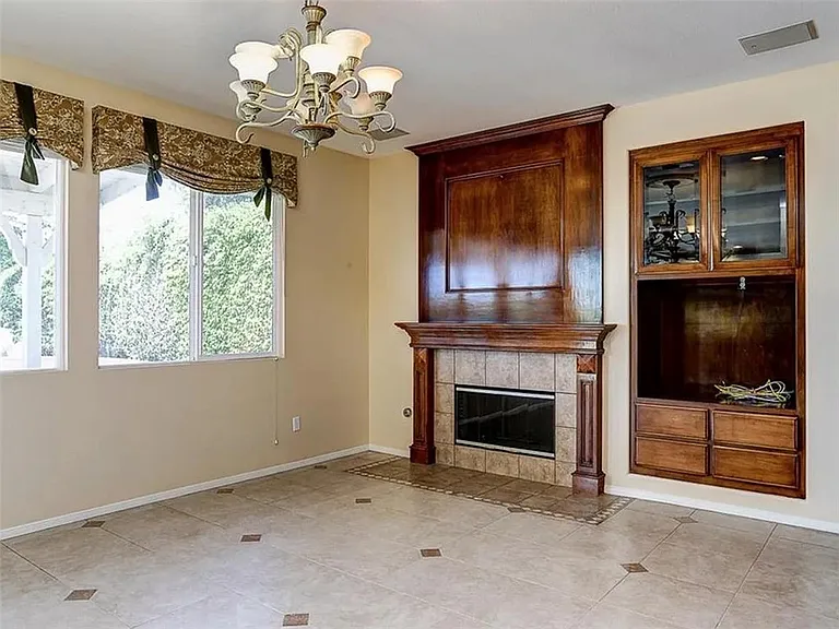 11217 Ravenna Ln — Photo 14