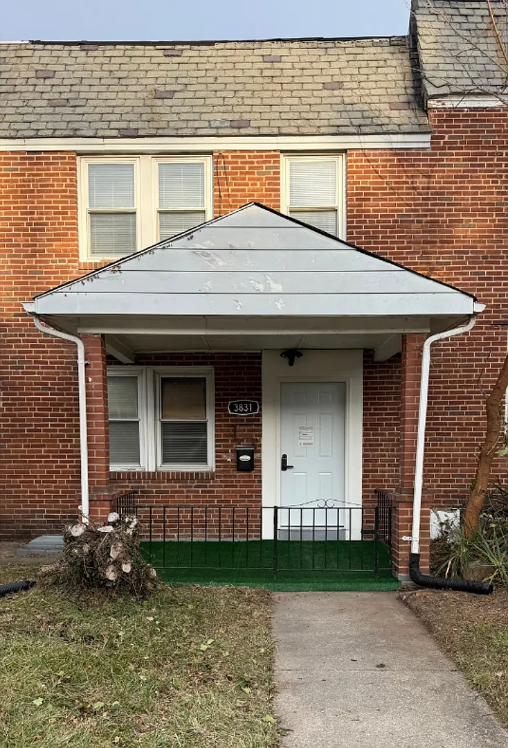 3831 Derby Manor Dr $650 Available (Shared Bath) — Photo 1
