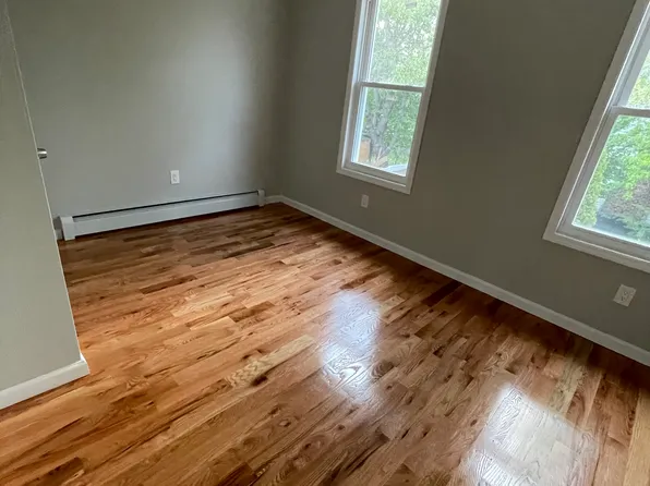 172-17 107th Ave Floor 2, Jamaica, NY 11433