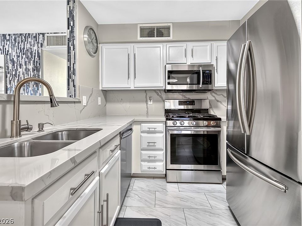 1st image of 3078 Tarpon Dr Unit 203