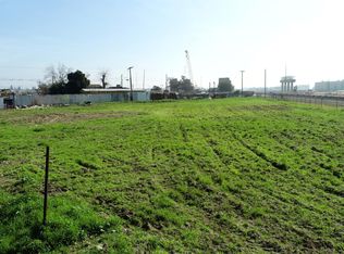 3012 E Belgravia Ave, Fresno, CA 93721