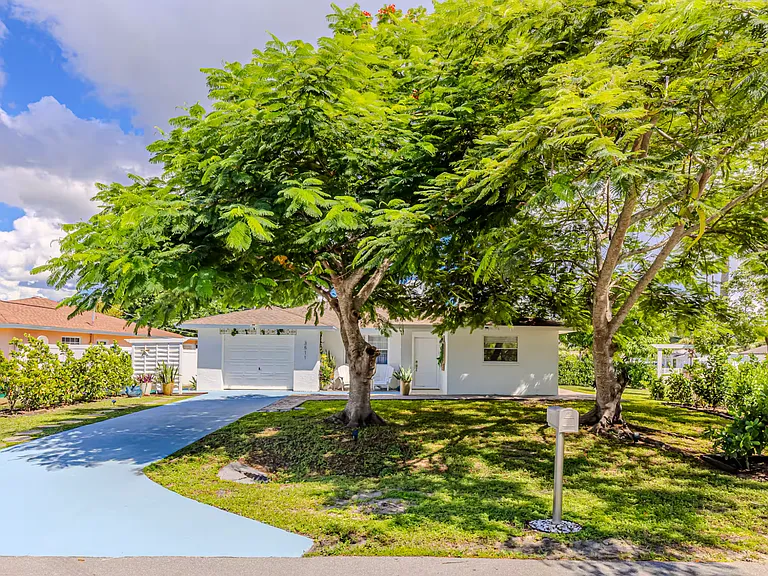 3511 Caloosa St — Photo 32