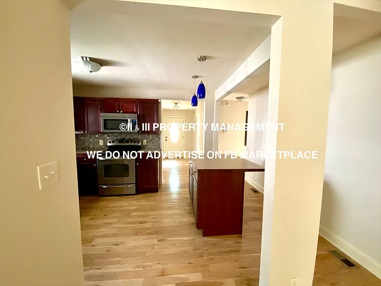 512 W 86th St — Photo 12