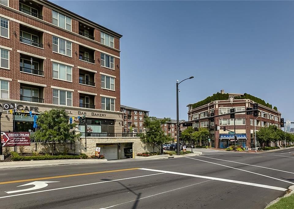 1st image of 2929 McGee Trfy APT 203